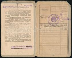 1942 Munkaszolgálatos katonai igazolványi lapja, a felső szélein gyűrődéssel, benne 1920-as igazolvá...