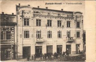 1917 Szatmárnémeti, Szatmár, Satu Mare;Viktória szálloda, üzlet. Lövy kiadása / hotel, shop (fa)