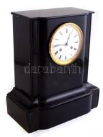 Jacquet Paris felesütős asztali/kandalló óra. Márvány és műkő, ingajáratos működő szerkezettel, kulc...