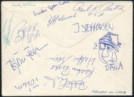 Az 1969. évi Öttusa Világbajnokság versenyzőinek aláírása borítékon, közte: Balczó András, Bakó Pál,...