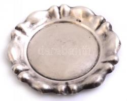 Ezüst (Ag) poháralátét. Jelzett, 12,22 g, d: 70 mm