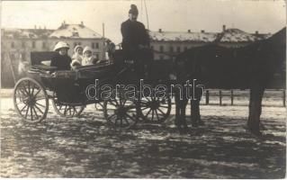 1913 Nagyszeben, Hermannstadt, Sibiu; 3-as számú lovaskocsi, fiáker, tél / horse carriage in winter. photo