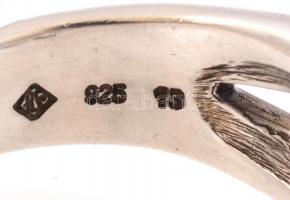 Ezüst(Ag) extravagáns gyűrű kővel, jelzett, méret: 66, bruttó: 20,16 g