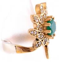 Aranyozott ezüst(Ag) kövekkel gazdagon kirakott gyűrű, jelzett, méret: 54, bruttó: 8,22 g