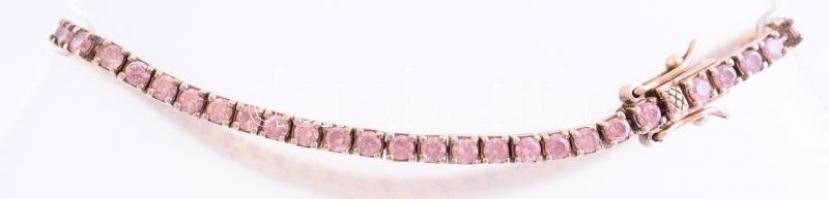 Ezüst(Ag) rózsaszín kövekkel gazdagon kirakott karkötő, jelzett, h: 17,5 cm, bruttó: 10,48 g