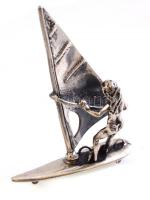 Ezüst(Ag) miniatűr szörfös, jelzett, m: 6 cm, nettó: 51,5 g