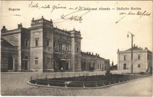 1916 Sopron, Délivasút állomás, vasútállomás. Blum Náthán és Fia kiadása (képeslapfüzetből / from postcard booklet)
