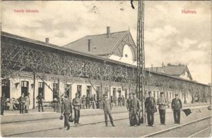 1908 Hatvan, vasútállomás, vasutasok. Jaczkó Lajos kiadása (EK)