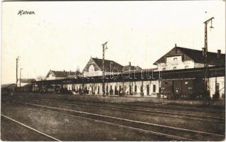 1927 Hatvan, vasútállomás, vagonok. Vasúti Levelezőlapárusítás 6636. (EK)