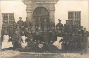 1915 Lazarett Kloster Plankstetten / WWI German military field hospital at the Plankstetten Monastery, group of injured soldiers with monks, medics, priest. J. Stegmeier photo