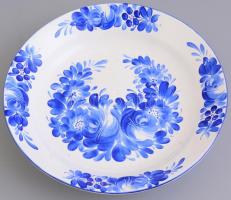 Gránit kerámia tányér, kézzel festett, jelzett, kopásokkal, d: 23 cm