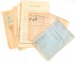 cca 1930 vegyes okmány és nyomtatvány tétel, közte: házasság-levél, keresztelőlevél, születési anyakönyvi kivonat, házassági anyakönyvi kivonat, betétkönyvek, adásvételi szerződés, elismervények, szállítási jegyek