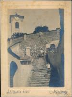 1927 Szentendre, aláírt vintage fotóművészeti alkotás, a nagyítás művészfóliával kombinálva készült, 22,5x17 cm, a fotópapír teljes mérete 27,5x20,8 cm