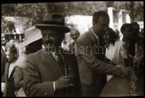 cca 1948 Tildy Zoltán politikus a Budapesti Nemzetközi Vásárban, Tiszavölgyi József (1909-?) budapes...