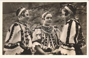 1939 Baranyai sokác leányok, magyar folklór / Hungarian folklore, Sokac girls of Baranya (EK)