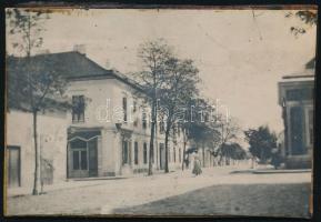 cca 1910 Léva, Petőfi, Bethlen utca, kartonra ragasztott fotó, 8×5,5 cm