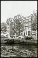 Vegyes témájú fotónegatívok negatívtartó tasakokban