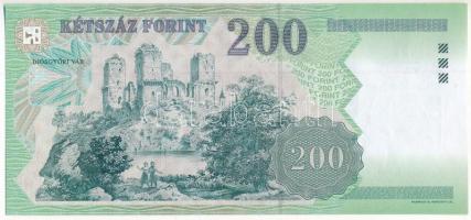 2006. 200Ft "FB 7135637" T:I 
Hungary 2006. 200 Forint "FB 7135637" C:UNC
Adam...