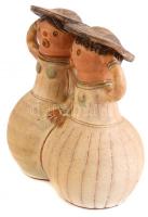 Kiss Roóz Ilona (1920-2010): Barátnők, Mázas kerámia, kézzel festett, jelzett, hibátlan, m: 17,5 cm