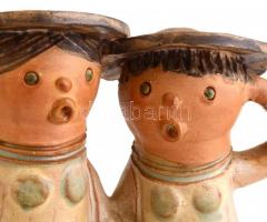 Kiss Roóz Ilona (1920-2010): Barátnők, Mázas kerámia, kézzel festett, jelzett, hibátlan, m: 17,5 cm