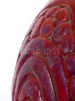 Vörös eozin mázas porcelán kaspó. Jelzés nélkül. Belül kis tűzrepedéssel. m: 19 cm, d: 21 cm