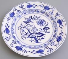 Villeroy & Boch porcelán lapos tányér, máz alatti kék festéssel, jelzett, kis kopásnyomokkal, d: 23,5 cm
