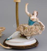 Volkstedti porcelán-réz táncosnő asztali lámpa, kézzel festett, jelzett, sérülésekkel, nem kipróbált...