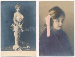 4 db RÉGI motívum képeslap: színész, hölgy, gyerek / 4 pre-1945 motive postcards: actor, lady, child