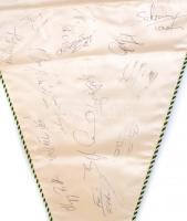 Vegyes FTC tétel, közte: zászló, belépőjegy, emlékjegy stb. + nagyméretű zászló, rajta az 1995-1996-...