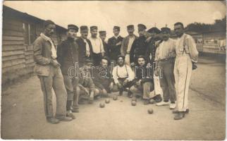 Gefangene Franzosen / WWI German military, French POWs (prisoners of war) photo