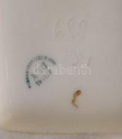 Royal dux kacsa békával, kézzel festett, jelzett, apró kopásokkal, m: 13 cm