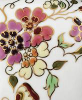 Zsolnay pillangó mintás bonbonniere. Kézzel festett, jelzett, hibátlan. 11x11 cm