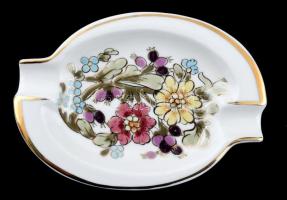 Zsolnay virág mintás váza és hamutál. Kézzel festett, jelzett, hibátlan. m: 13 cm, 12 cm