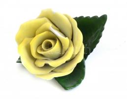 Herendi sárga rózsa. Kézzel festett, jelzett, sérült. 7,5x5 cm