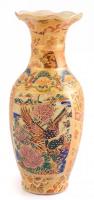 Japán szacuma jellegű váza. Kézzel festett, jelzés nélkül, hibátlan. m: 20 cm