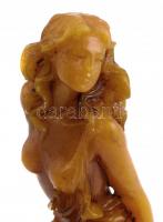 Női akt, műgyanta figura, kis kopásnyomokkal, m: 14,5 cm