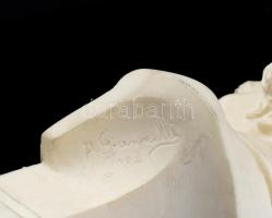 Mozart, Chopin, Beethoven büsztök, 3 db alabástrom, jelzettek (A. Giannelli), m:12 cm