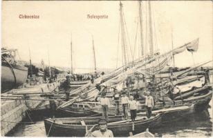 Cirkvenica, Crikvenica; Hafenpartie / port, sailboats (EK)