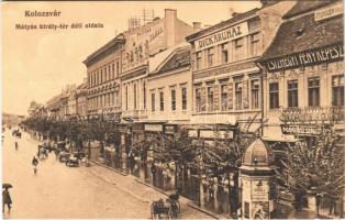 Kolozsvár, Cluj; Mátyás király tér déli oldala, Dick áruház, Tyúkszem V., Csízhegyi fényképészet, Magy. Kir. Államvasutak Podgyász szállítási vállalata, Iparbank részvény társaság, Iparos Egylet, Reményik L. üzlete, Stief J. és társa papiros áruháza és saját kiadása / square, shops