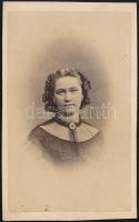 cca 1865 Női portré, keményhátú fotó, 10x6 cm