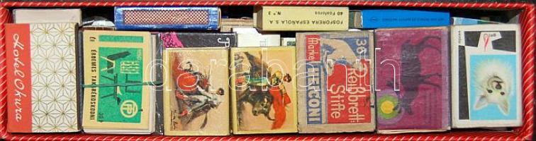 Néhány száz külföldi gyufásdoboz