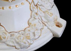 Antik fajansz mennyezeti lámpatest, csillártakaró. Kézzel festett, jelzett (DRG) sérült. d: 22 cm