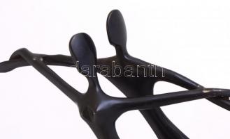 Táncosok fém szobor, jelzés nélkül. m: 30 cm