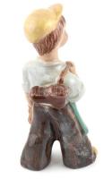 Rahmer kerámia cipészfiú. Jelzett, máz kopással 25 cm