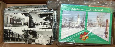 1960-2000 Min. 400 db modern képeslap, ebből 130 db fekete-fehér, mind városképes