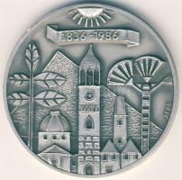 Olaszország 1986. "150 éves Meran-Kurort" Ag emlékérem, 42,7g T:1- apró ph