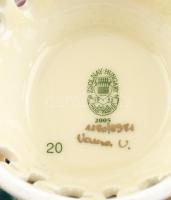 Zsolnay historizáló mintás, áttört váza. Kézzel festett, jelzett, hibátlan 22 cm