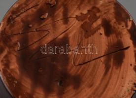 Barna kerámia bortartó, kis lepattanásokkal, tetején gyári repedéssel, m: 35,5 cm