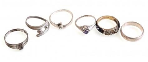 Ezüst(Ag) gyűrűk, 6 db, jelzettek, hibákkal, bruttó: 15,53 g