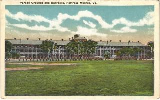 Fortress Monroe (Virginia); parade grounds and barracks (EK)